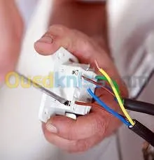 Électricité BT. caméra de surveillance