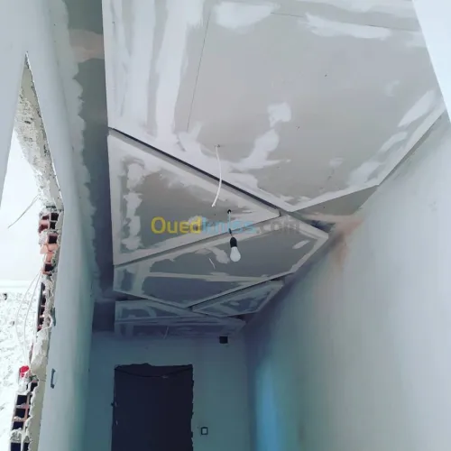 Placo plâtre. pvs. penture 