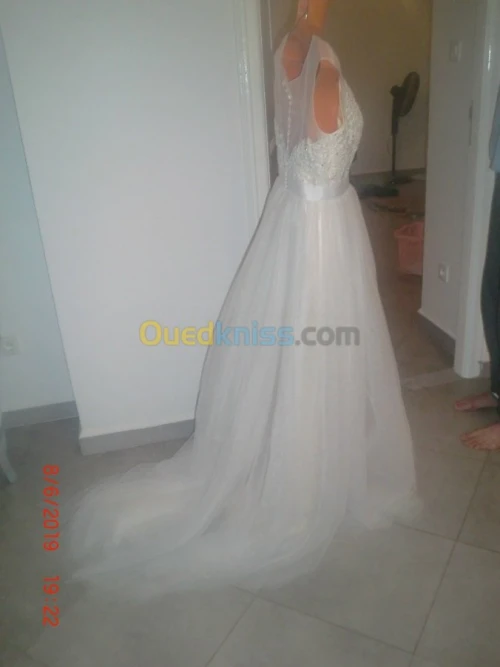 Location robe blanche 