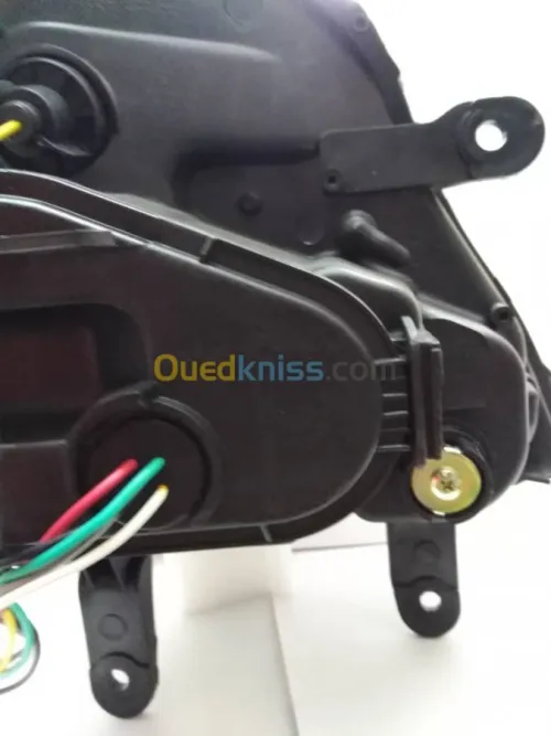 PHARE HOGAR XINKAI ISUZU D-MAX ANC