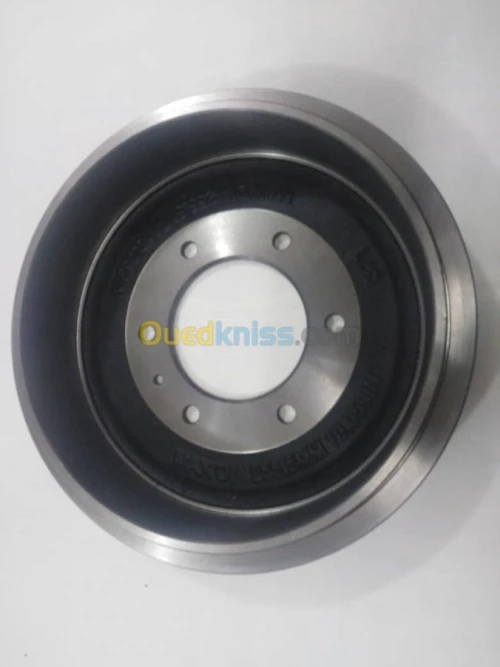 TAMBOUR DE FREIN ARRIERE ISUZU D-MAX