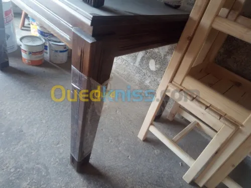 Fabrication des canapés et tables