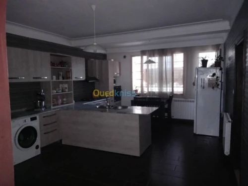 Vente Duplex F5 Tipaza Bou ismail