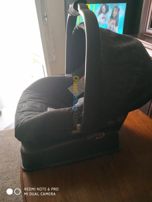 Chaise auto bébé