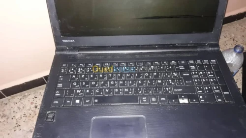 TOSHIBA