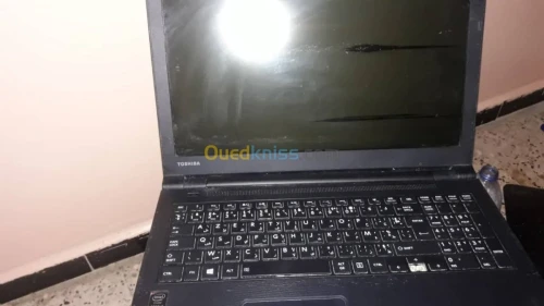 TOSHIBA