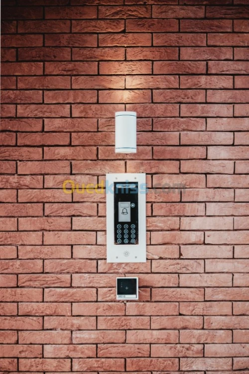 Caméras De Surveillance & Alarms