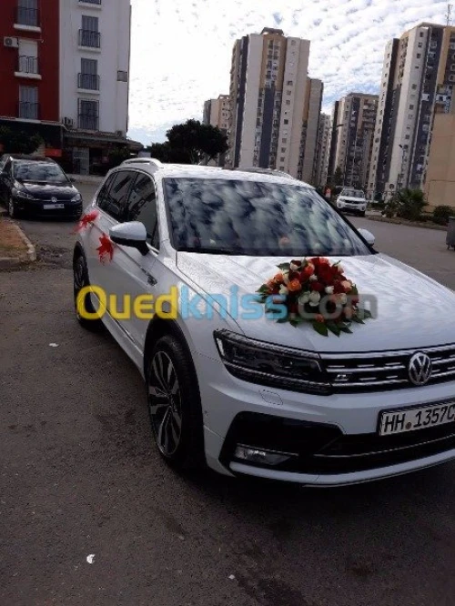 Voitures de luxe, fête et Délégation 