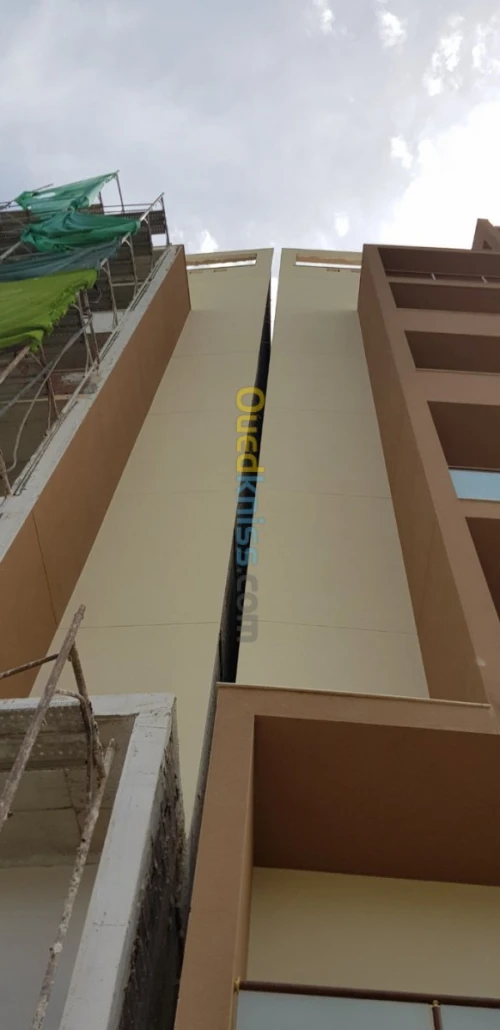 Revêtement de façade en monocouche 