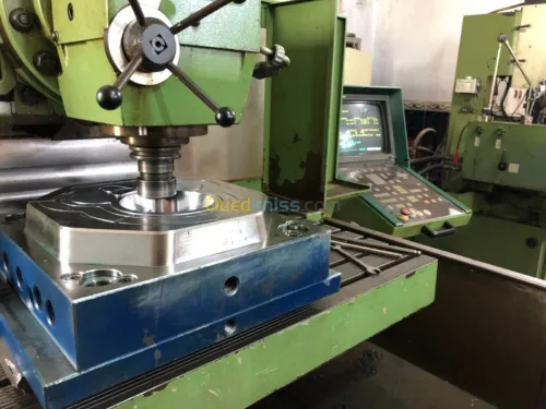 Fabrication Mécanique:Moules injection