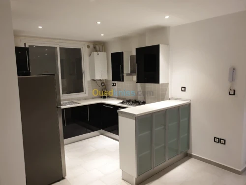 Location Appartement F3 Alger Hydra