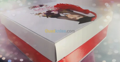 Carte d'invitation et Boîte a gâteaux 