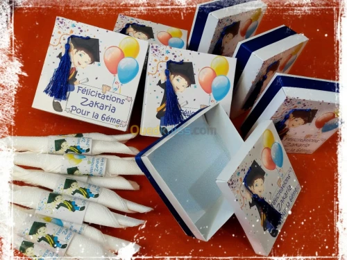 Carte d'invitation et Boîte a gâteaux 