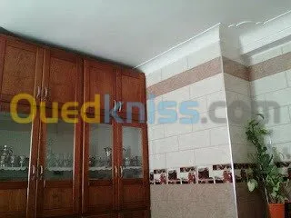 Maçon qualifier finition dal de  sol f