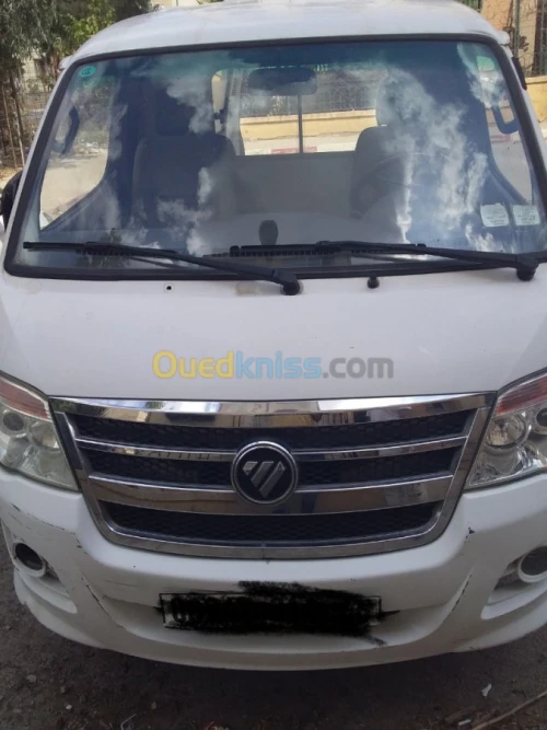 Location des fourgons et des ambulance