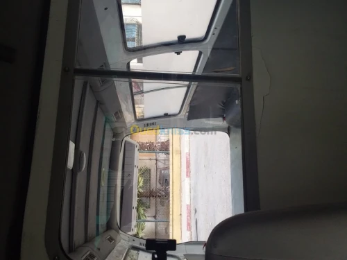 Location des fourgons et des ambulance