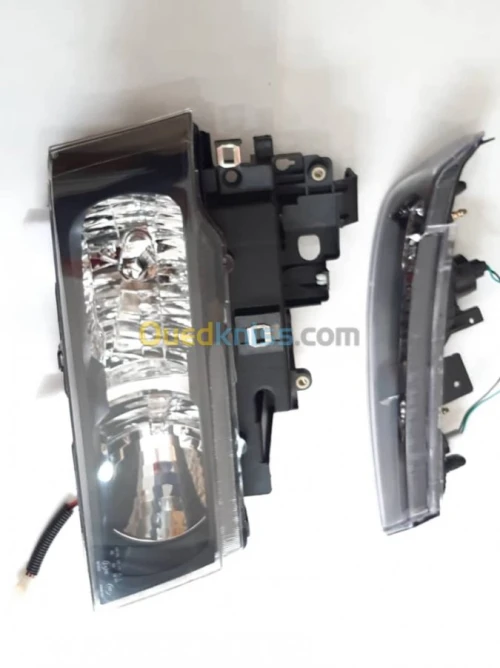 PHARE OPTIQUE HUANGHAI PLUTUS