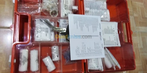 TROUSSE ISOTHERMIQUE et TROUSSE PREMIER SECOUR