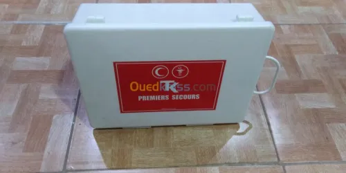 TROUSSE ISOTHERMIQUE et TROUSSE PREMIER SECOUR