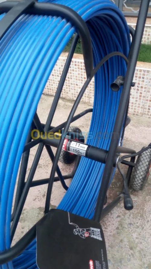DEROULEUSE DE CABLE       