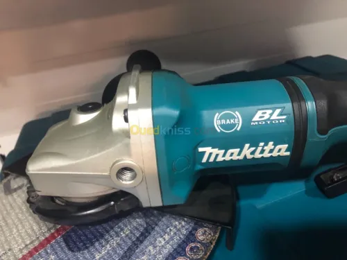 Tronçonneuse Makita 36v