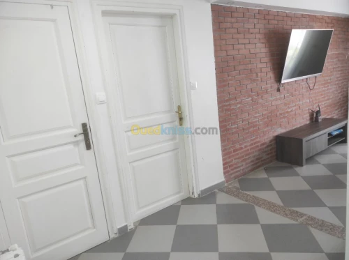 Location vacances Appartement Niveau de villa F2 Alger Dely brahim
