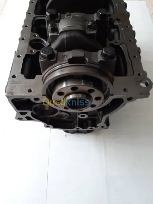 DEMI MOTEUR JMC 4JB1 FORYOTA TFR ISUZU