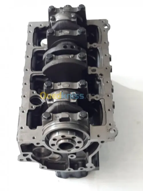 DEMI MOTEUR JMC 4JB1 FORYOTA TFR ISUZU