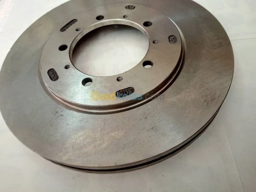 DISQUE DE FREIN MAHINDRA BOLERO