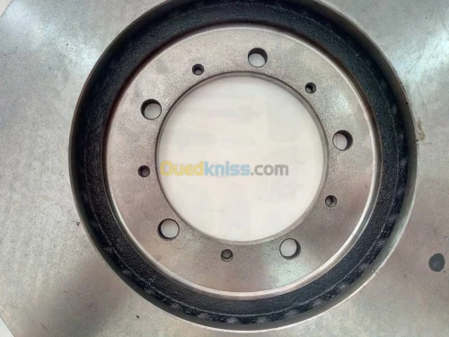 DISQUE DE FREIN MAHINDRA BOLERO