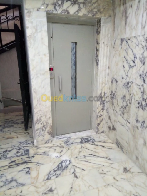 Vente Appartement F3 Alger Cheraga