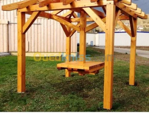 Meubles et menuiserie en bois