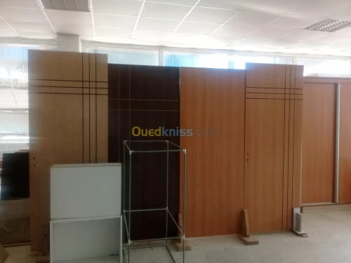 Meubles et menuiserie en bois