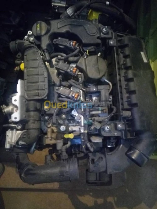 Moteur 208 3 cylindres 1.2 VTI 1.2 THP