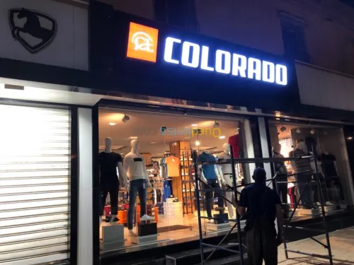 Enseigne publicitaire