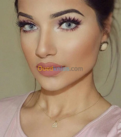 lentilles de contact العدسات الطبية