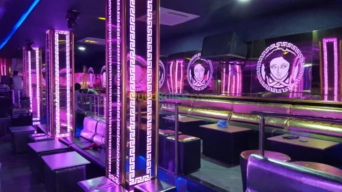 menuiserie aluminium,vitrines,PVC,Mur 