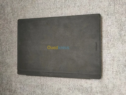 Microsoft surface pro 5 