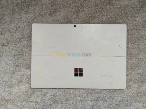 Microsoft surface pro 5 