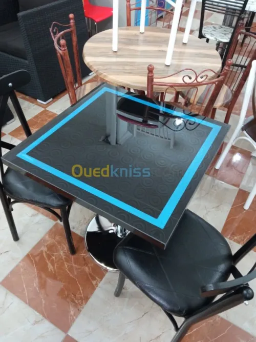 Tables et chaises