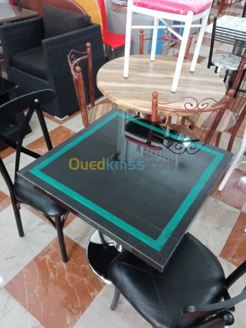 Tables et chaises