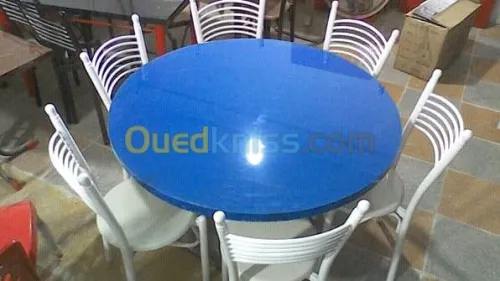 Tables et chaises