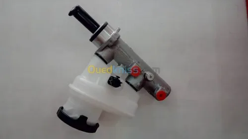 POMPE DE FREIN ISUZU D-MAX