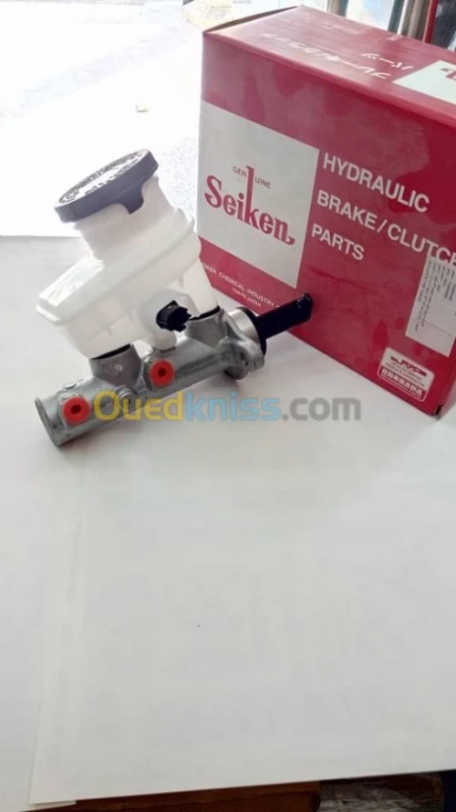 POMPE DE FREIN ISUZU D-MAX