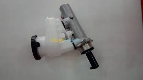 POMPE DE FREIN ISUZU D-MAX
