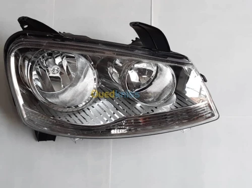 PHARE OPTIQUE AVANT GREAT WALL WINGLE