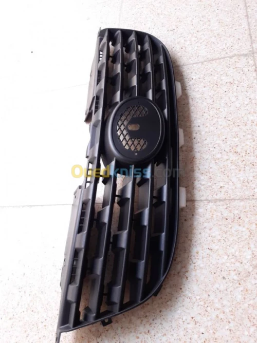 CALANDRE GREAT WALL WINGLE 2.5