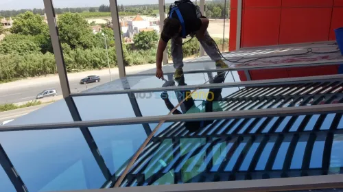 Nettoyage de vitre et allucobond 