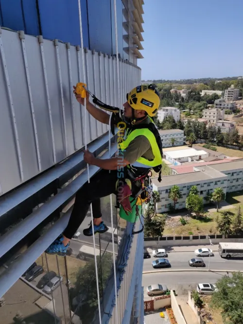 Nettoyage de vitre et allucobond 