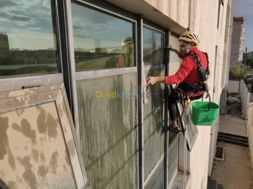 Travaux hauteur (alpiniste, cordiste)
